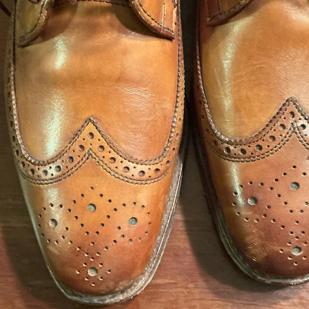 Allen Edmonds good size